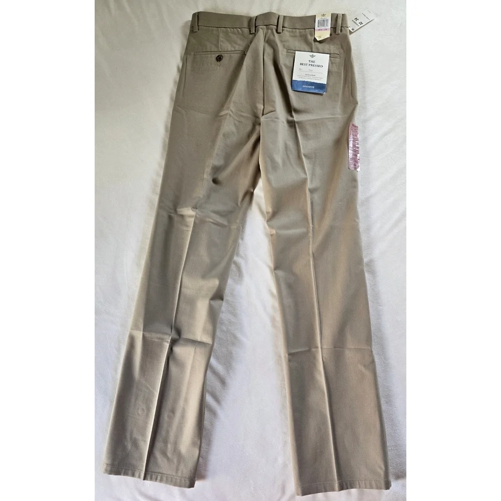 Dockers▪️32x34 Men's Slim Fit Stretch Best Pressed Signature Khaki Pants NWT